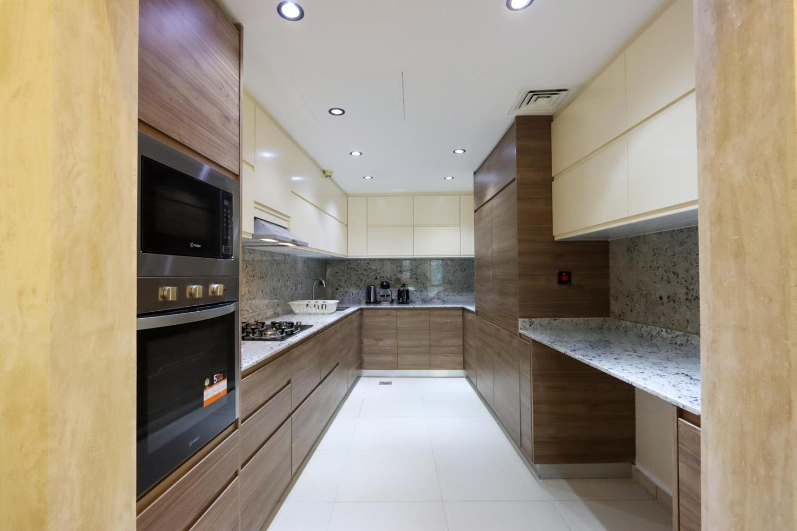 Livbnb-2b Stunner With Iconic Ain View * Dubai